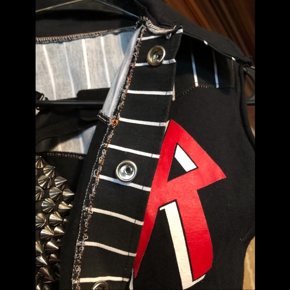 Original Toxic Vision Slayer thrash metal vest - Picture 9 of 10